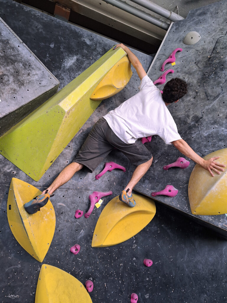 Leo F. beim Bouldern
