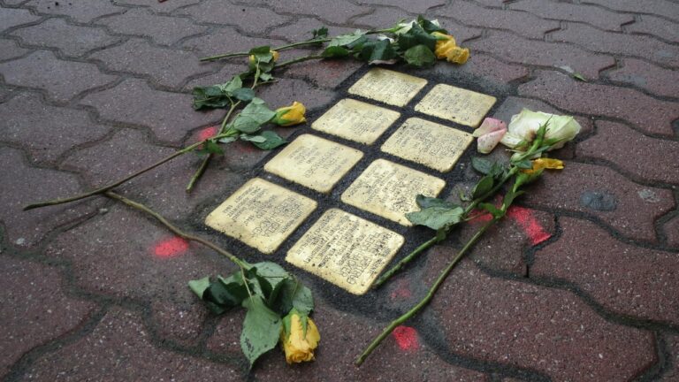 Erinnerung an Mut und Widerstand