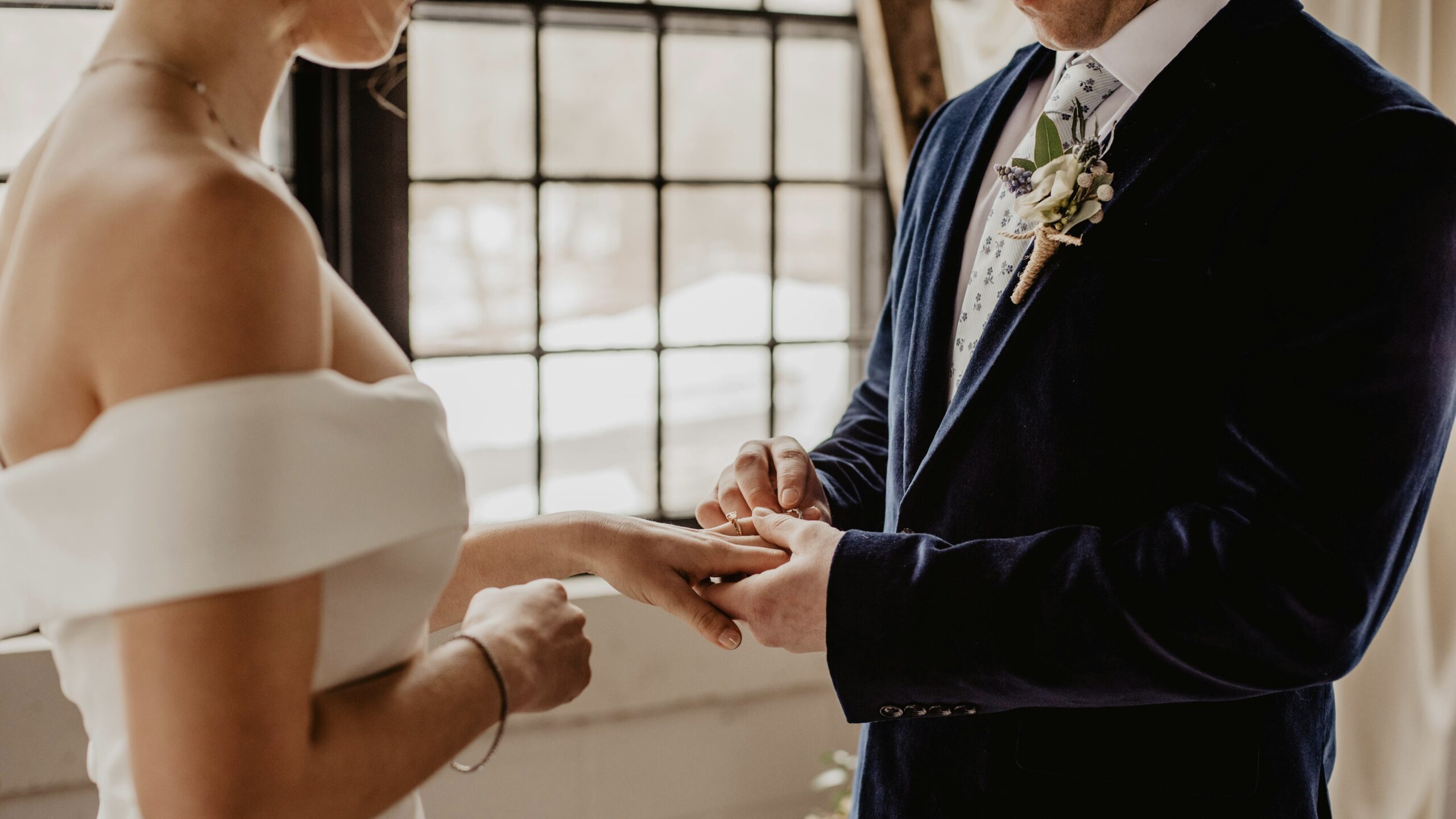 Auch in Darmstadt wird jung geheiratet. Bild: Emma Baust